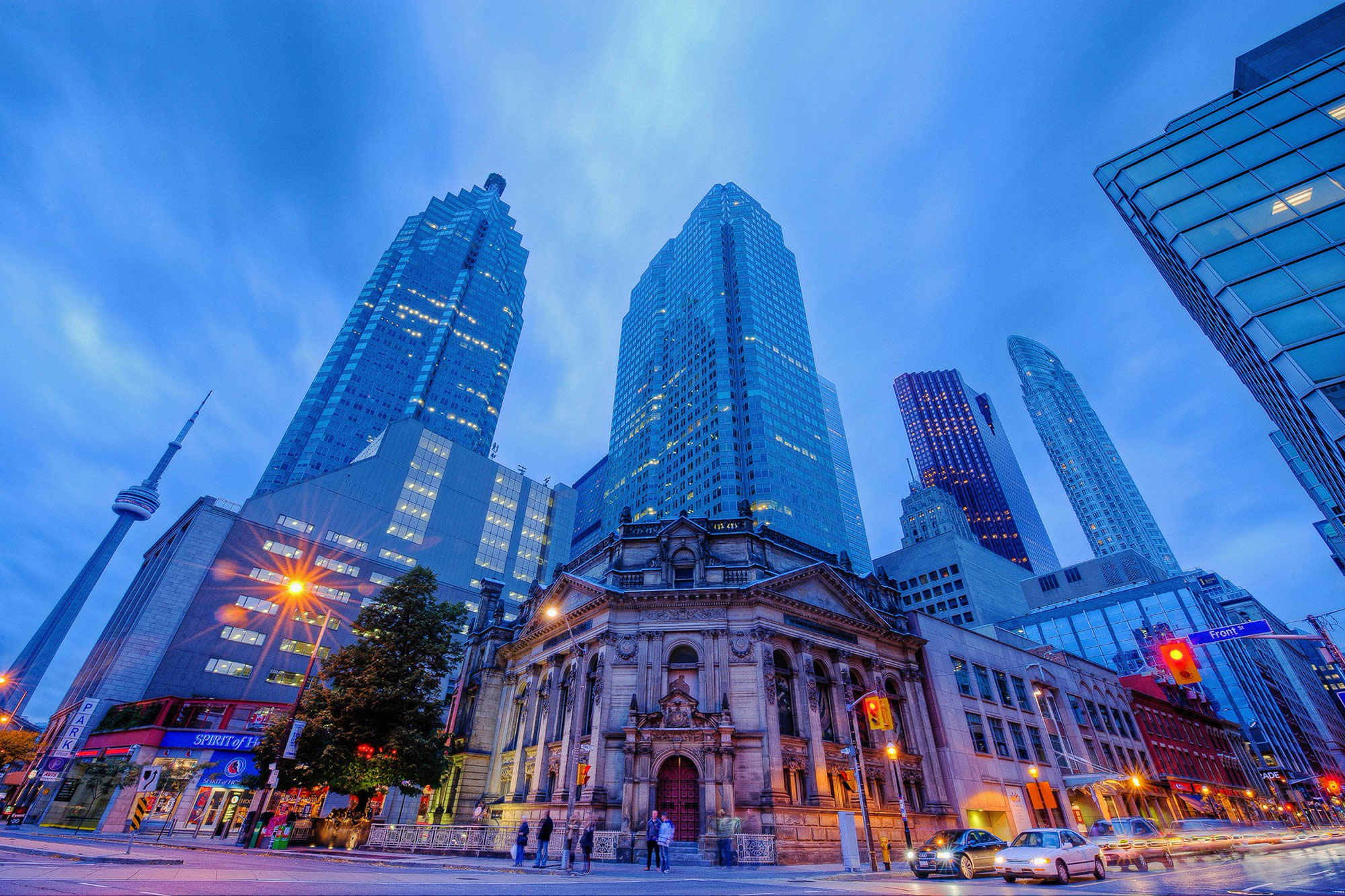 The Hockey Hall of Fame is home of the Stanley Cup and the finest collection of hockey artifacts in the world. Much more than a sports museum, the Hockey Hall of Fame is a vibrant, immersive and interactive celebration of hockey.